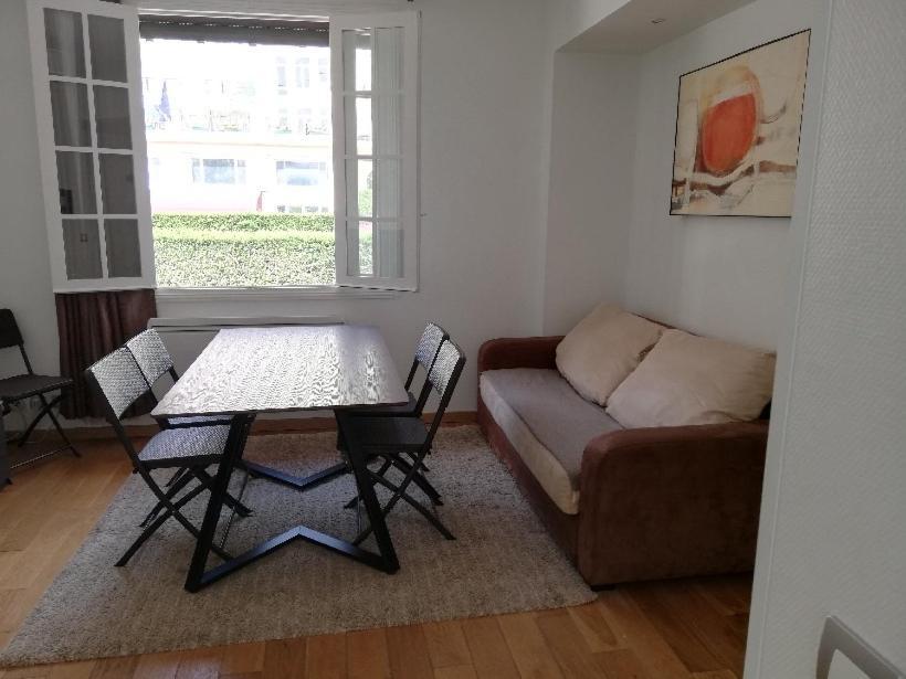Le Royal Apartment Deauville Bagian luar foto